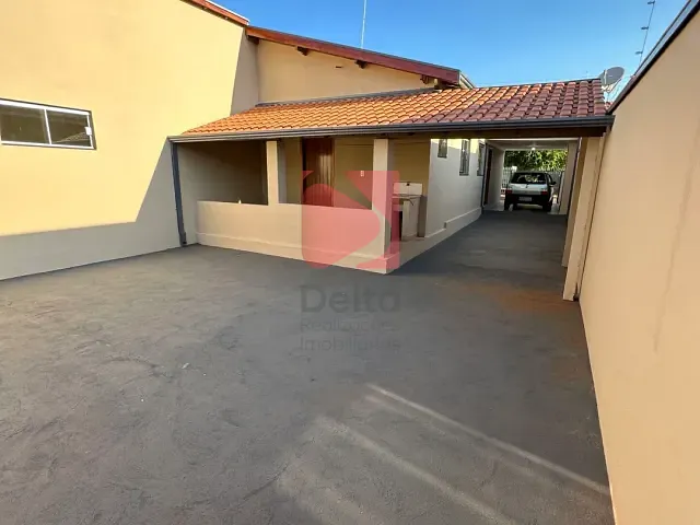 Casa 3 quartos e 3 banheiros, à venda, no bairro Jardim São Fernando em Pirassununga