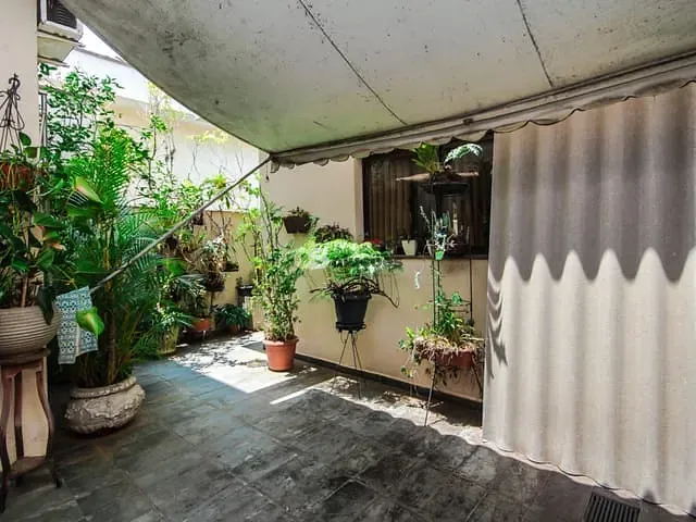 Casa 3 quartos e 6 banheiros, para alugar, no bairro Vila Hamburguesa em São Paulo