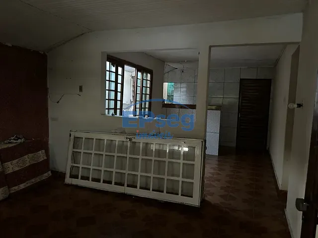Casa 3 quartos e 1 banheiro, à venda, no bairro Jardim Santa Fé em Londrina