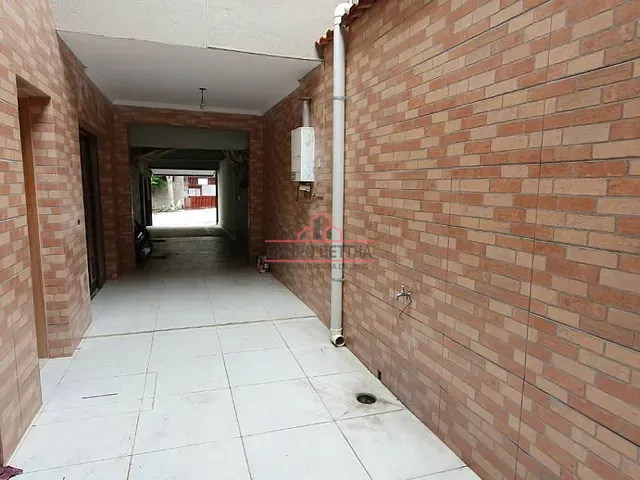 Casa com 320m² 3 quartos e 5 banheiros, à venda, no bairro Pestana em Osasco