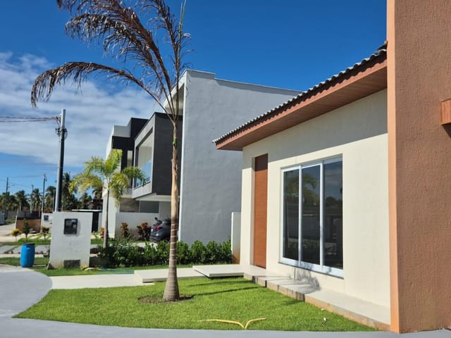 Casa 3 quartos e 5 banheiros, à venda, no bairro Olhos Dágua em Barra dos Coqueiros