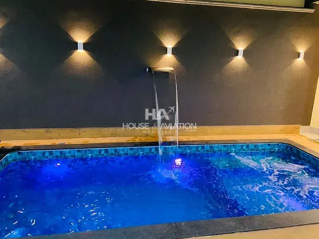 Casa com 300m² 3 quartos e 4 banheiros, à venda, no bairro Jardim Gramado em Goiânia