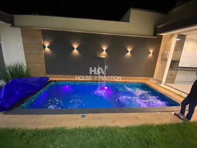 Casa com 300m² 3 quartos e 4 banheiros, à venda, no bairro Jardim Gramado em Goiânia