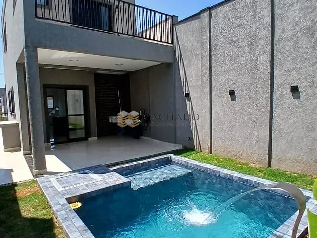 Casa com 150m² 3 quartos e 3 banheiros, à venda, no bairro Villas do Jaguari em Santana de Parnaíba