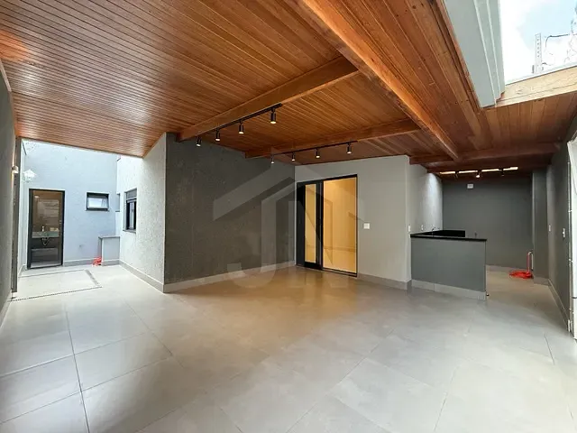 Casa com 119m² 2 quartos e 3 banheiros, à venda, no bairro Jardim Zara em Ribeirão Preto