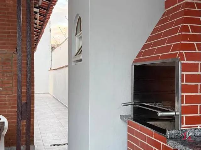 Casa 2 quartos e 2 banheiros, à venda, no bairro Cibratel II em Itanhaém