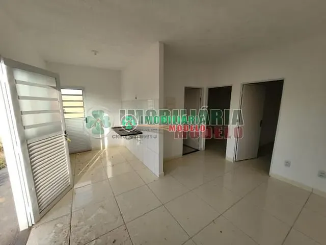 Casa 2 quartos e 1 banheiro, à venda, no bairro Morada do Vale em Canarana