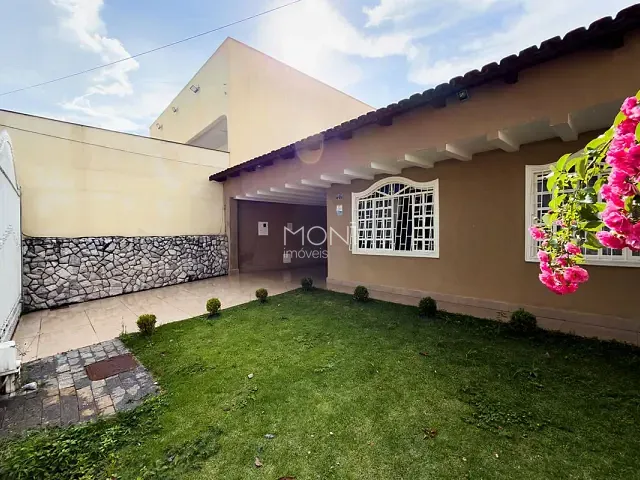 Casa 5 quartos e 4 banheiros, à venda, no bairro Taguatinga Norte (Taguatinga) em Brasília