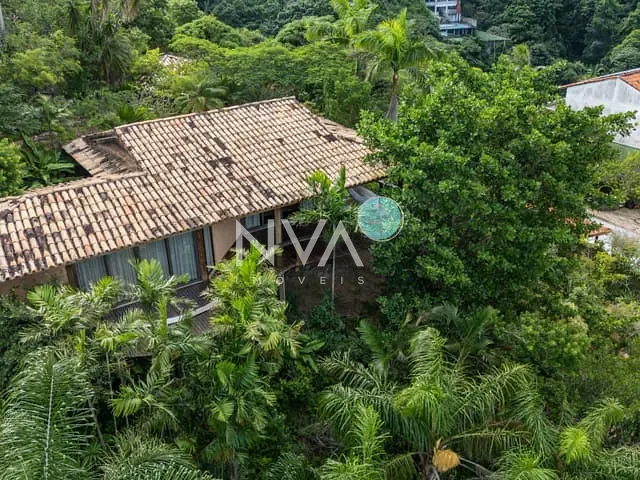 Casa com 2580m² 4 quartos e 8 banheiros, à venda, no bairro Joá em Rio de Janeiro
