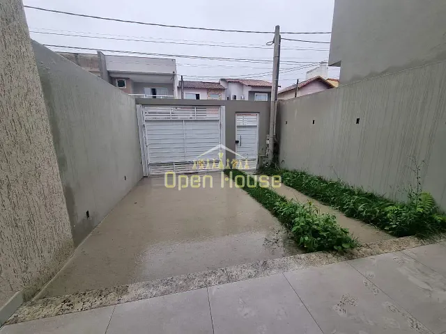 Casa 3 quartos e 2 banheiros, à venda, no bairro Aero Clube em Volta Redonda