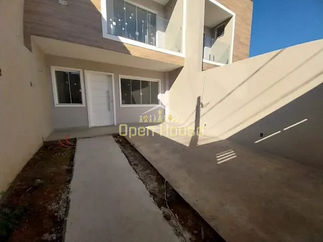 Casa 3 quartos e 1 banheiro, à venda, no bairro Aero Clube em Volta Redonda