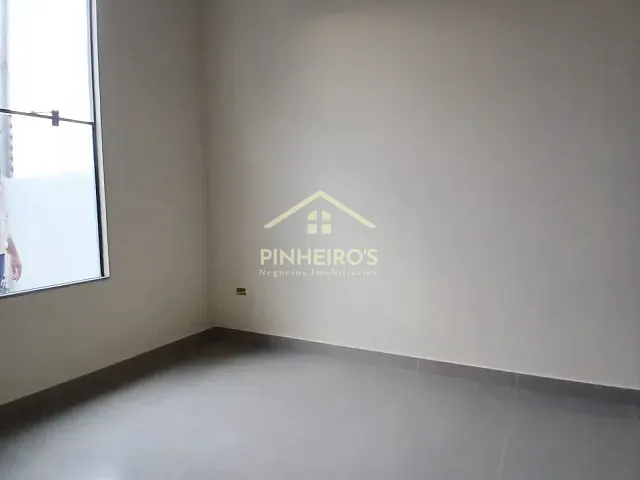 Casa com 126m² 2 quartos e 1 banheiro, à venda, no bairro Jardim Parana em Cambé