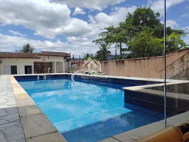 Casa com 400m² 3 quartos e 3 banheiros, à venda, no bairro Boracéia em Bertioga