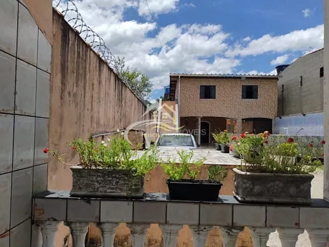 Casa com 400m² 3 quartos e 3 banheiros, à venda, no bairro Boracéia em Bertioga