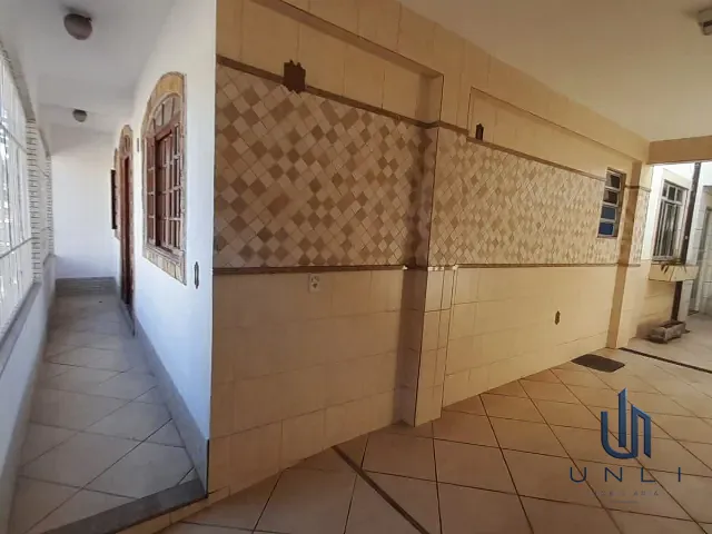 Casa 2 quartos e 1 banheiro, à venda, no bairro Retiro em Volta Redonda