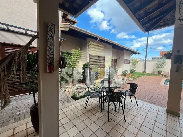 Casa com 755m² 5 quartos e 5 banheiros, à venda, no bairro Residencial Tivoli em Bauru