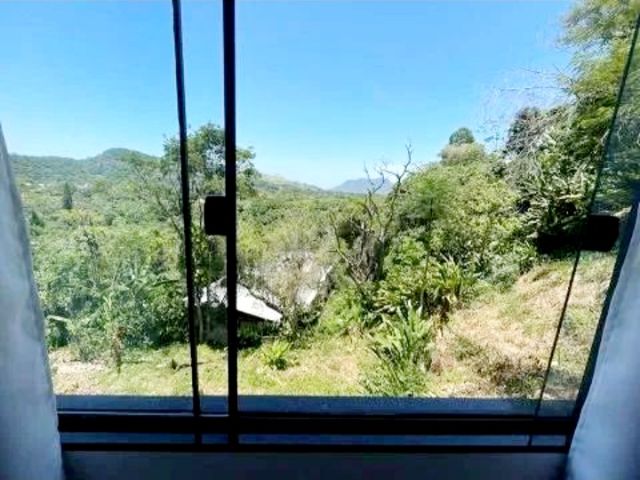 Casa com 1800m² 3 quartos e 4 banheiros, à venda, no bairro Vargem Grande em Rio de Janeiro