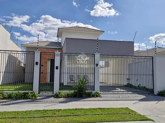 Casa com 427m² 2 quartos e 1 banheiro, à venda, no bairro Jardim Belo Horizonte em Sinop