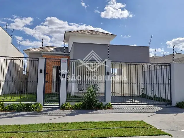 Casa com 427m² 2 quartos e 1 banheiro, à venda, no bairro Jardim Belo Horizonte em Sinop