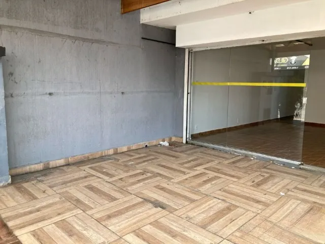 Casa para alugar, no bairro Vila Gilda em Santo André