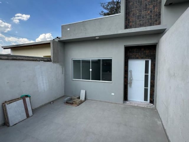 Casa com 125m² 2 quartos e 2 banheiros, à venda, no bairro Manacás em Extrema