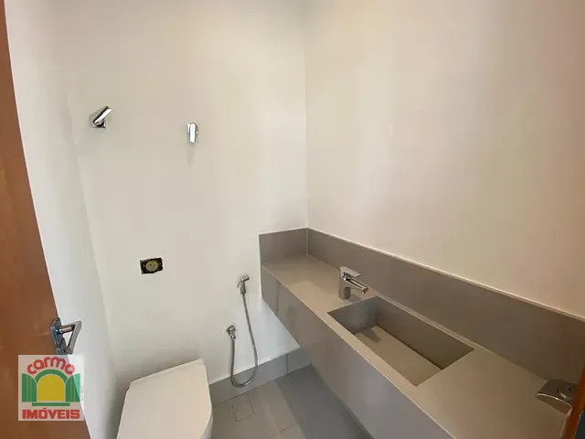 Casa com 418m² 3 quartos e 4 banheiros, à venda, no bairro Anápolis City em Anápolis