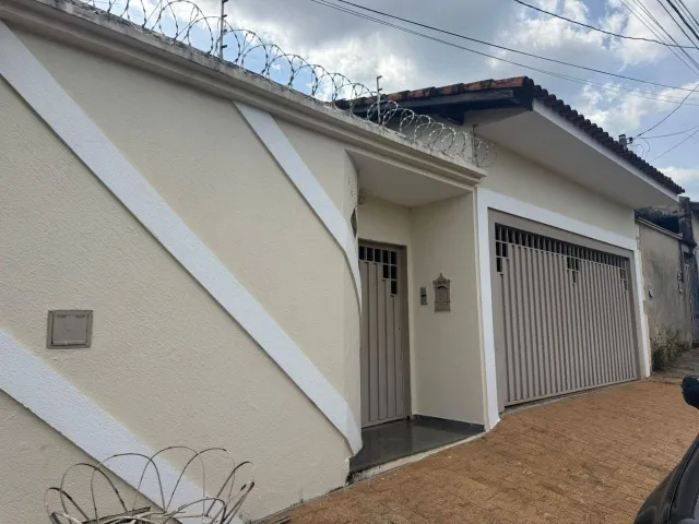 Casa, 3 quartos, 185 m² - Foto 1