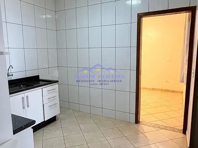 Casa 3 quartos e 3 banheiros, à venda, no bairro Vila Santana em Cambará