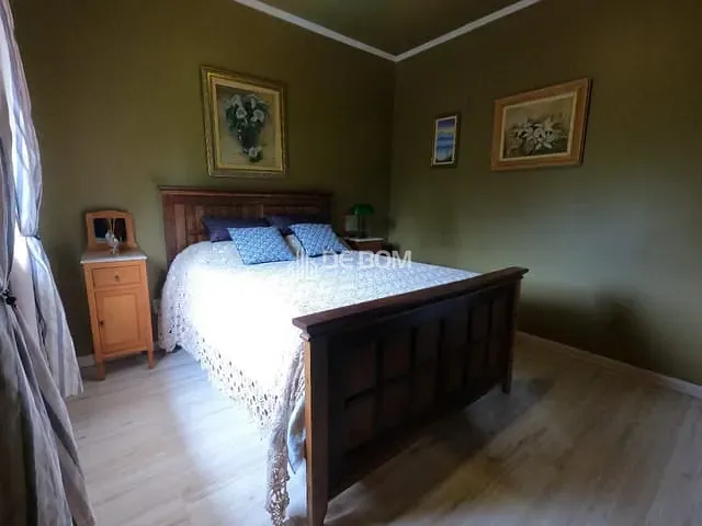 Casa com 400m² 4 quartos e 3 banheiros, à venda, no bairro Bianucci em Poços de Caldas