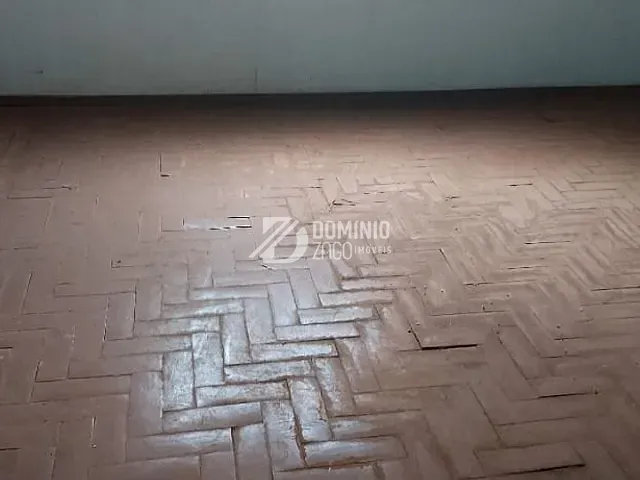 Casa com 268m² 3 quartos e 2 banheiros, à venda, no bairro Fabrício em Uberaba