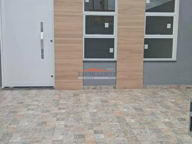 Casa 2 quartos e 1 banheiro, à venda, no bairro Parque São Bento em Sorocaba