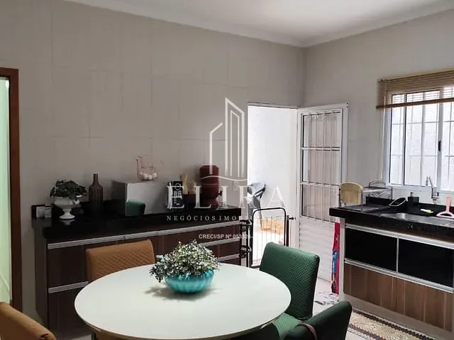 Casa com 150m² 3 quartos e 3 banheiros, à venda, no bairro Jardim Boer I em Americana