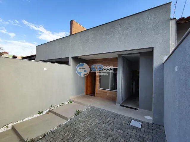 Casa com 125m² 3 quartos e 1 banheiro, à venda ou para alugar, no bairro Jardim Belo Horizonte em Londrina