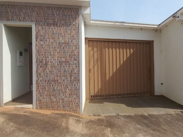 Casa com 1000m² 3 quartos e 1 banheiro, à venda, no bairro Parque Santa Maria em Tatuí
