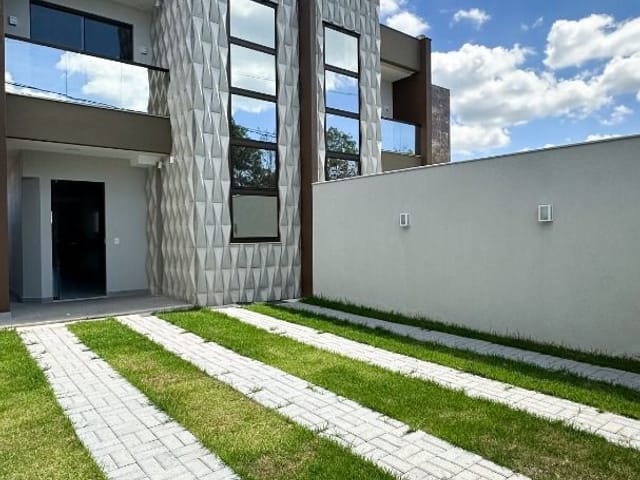 Casa com 224m² 3 quartos e 3 banheiros, à venda, no bairro Morada de Laranjeiras em Serra
