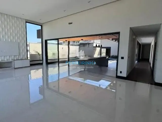 Casa com 720m² 4 quartos e 4 banheiros, para alugar, no bairro Condomínio Reserva do Paratehy em São José dos Campos