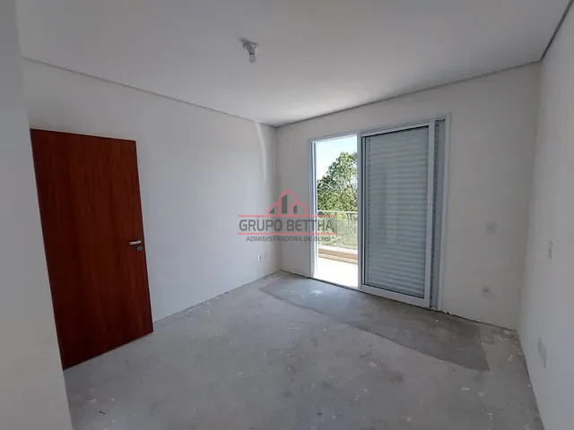Casa com 450m² 3 quartos e 2 banheiros, à venda, no bairro Tarumã em Santana de Parnaíba