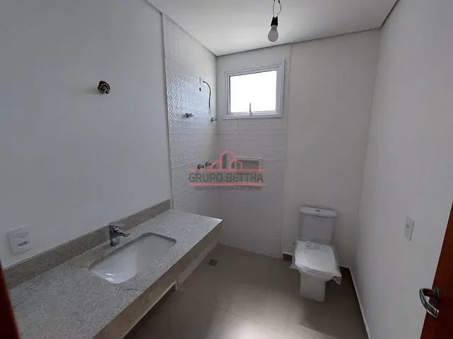 Casa com 450m² 3 quartos e 2 banheiros, à venda, no bairro Tarumã em Santana de Parnaíba