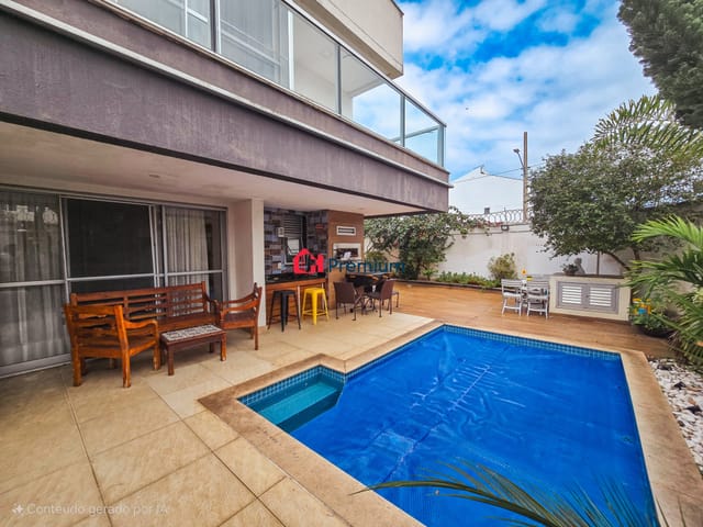 Casa 5 quartos e 4 banheiros, à venda, no bairro Recreio dos Bandeirantes em Rio de Janeiro