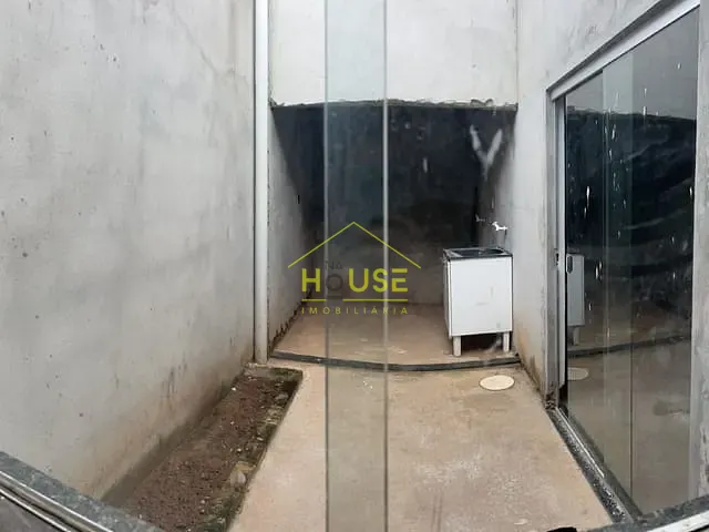 Casa com 200m², à venda, no bairro Votuporanga I em Votuporanga