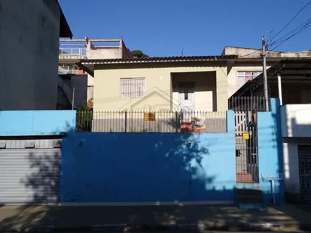 Casa com 300m² 2 quartos e 1 banheiro, à venda, no bairro Jardim Zaira em Mauá