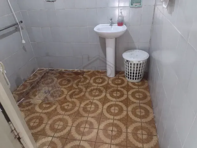 Casa com 300m² 2 quartos e 1 banheiro, à venda, no bairro Jardim Zaira em Mauá