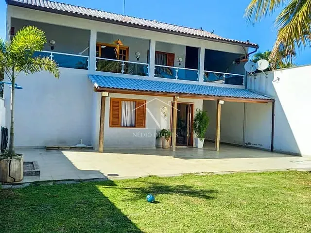 Casa com 480m² 3 quartos e 3 banheiros, à venda, no bairro Praia de Itaipuaçu (Itaipuaçu) em Maricá