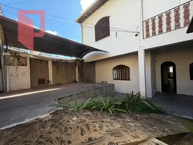 Casa 3 quartos e 3 banheiros, para alugar, no bairro Caiçaras em Belo Horizonte