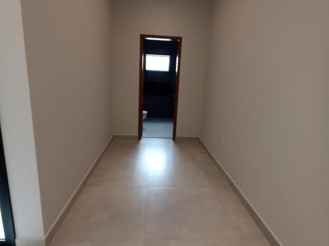 Casa 4 quartos e 5 banheiros, à venda, no bairro Loteamento Residencial Colina do Belém em Taubaté