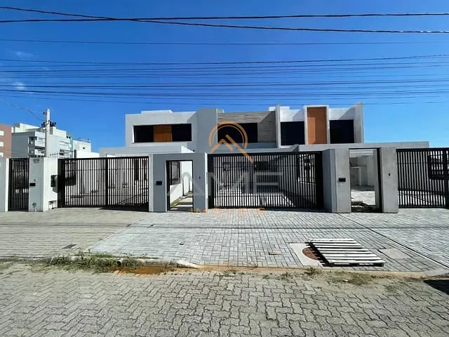 Casa 3 quartos e 1 banheiro, à venda, no bairro Três Vendas em Pelotas