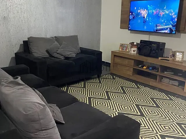 Casa 3 quartos e 2 banheiros, à venda, no bairro Jardim Nova Poá em Poá