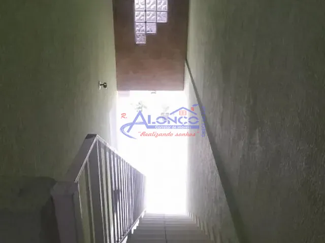 Casa 3 quartos e 3 banheiros, à venda, no bairro Cidade Salvador em Jacareí