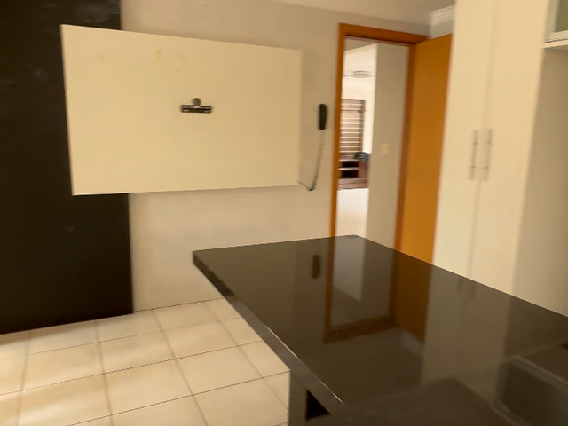 Foto do Casa - Sobrado 3 suítes c/ piscina no Petit Village | 255m² construídos | Av. Londrina - Zona 08 | Benites & Gonzaga Imóveis