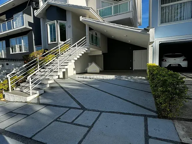 Casa com 290m² 3 quartos e 4 banheiros, à venda, no bairro Parque Residencial Villa dos Inglezes em Sorocaba